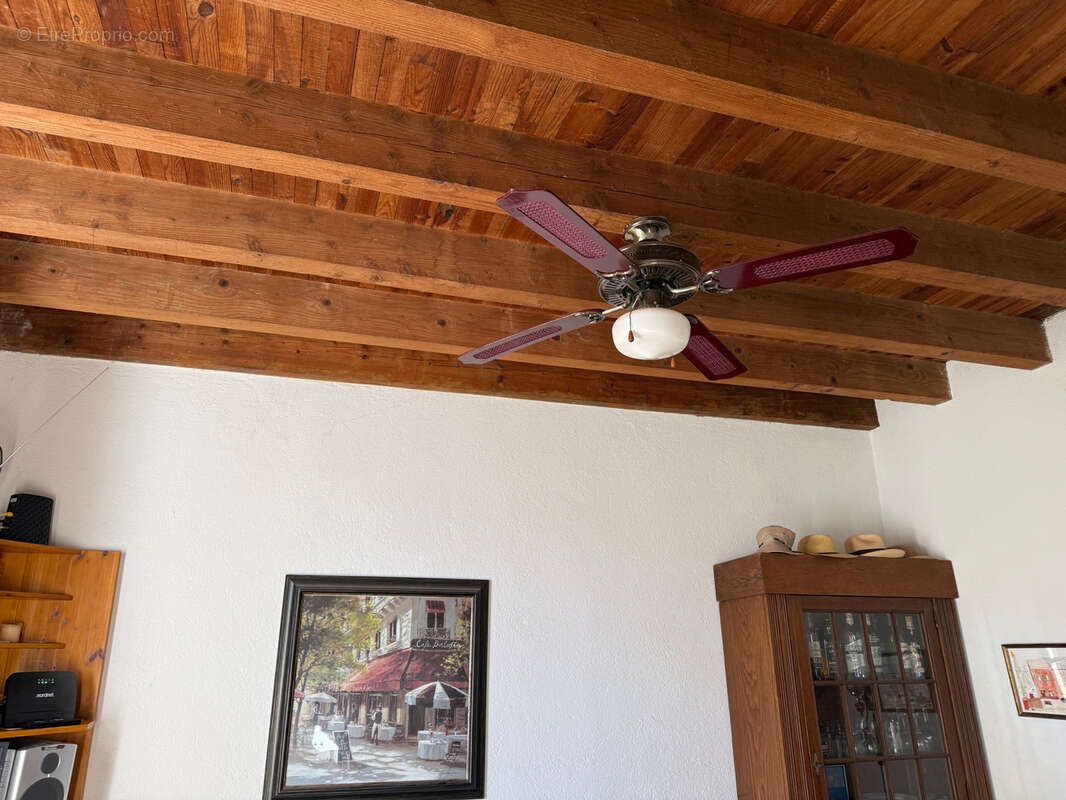 Maison à GOUTTIERES