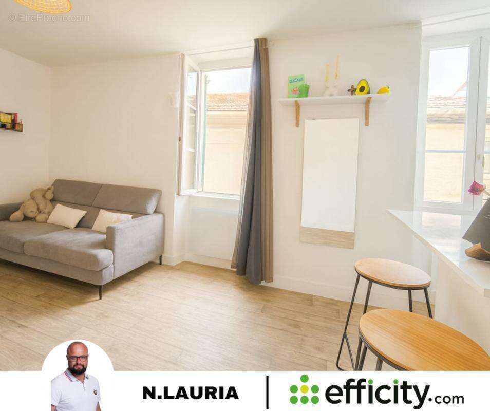 Appartement à CADENET