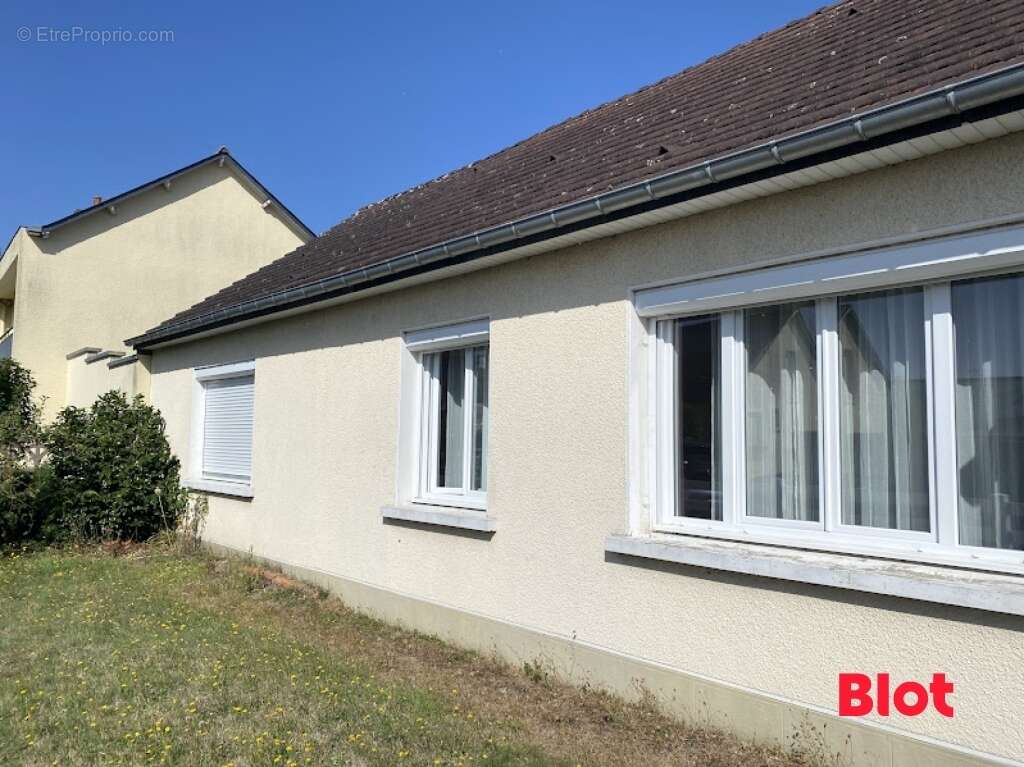 Maison à JANZE
