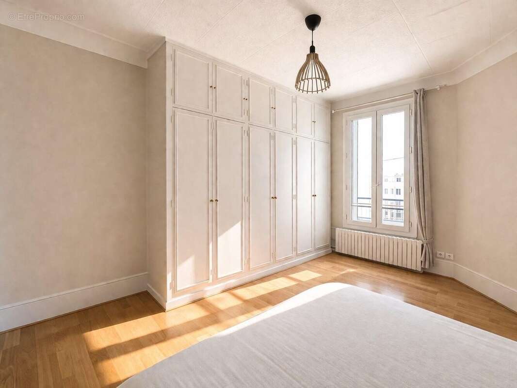 Appartement à CLICHY