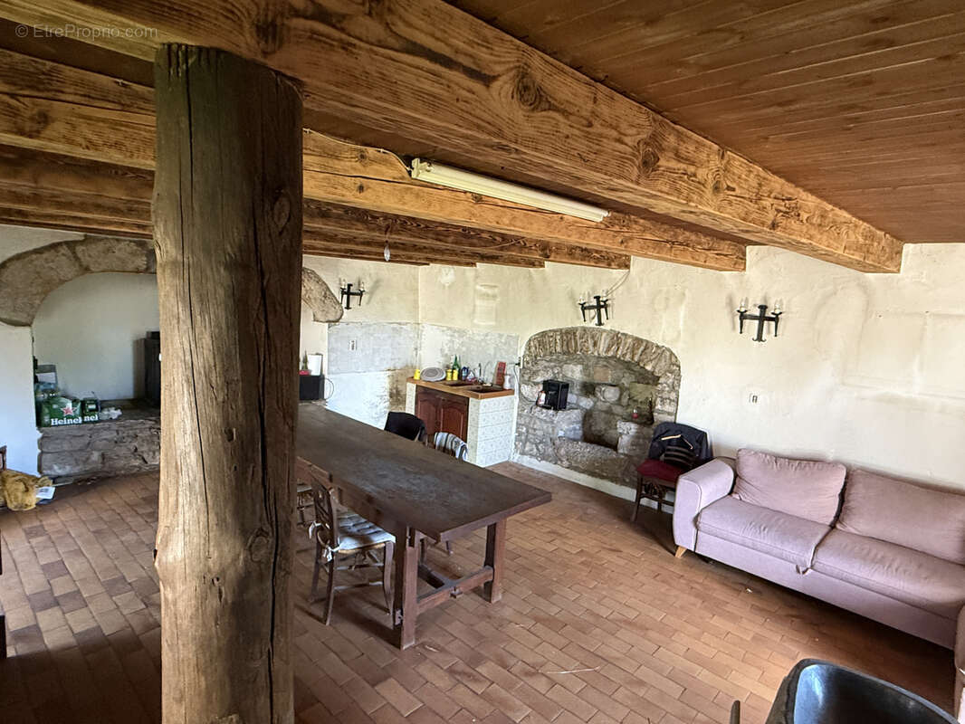 Maison à CHANAC