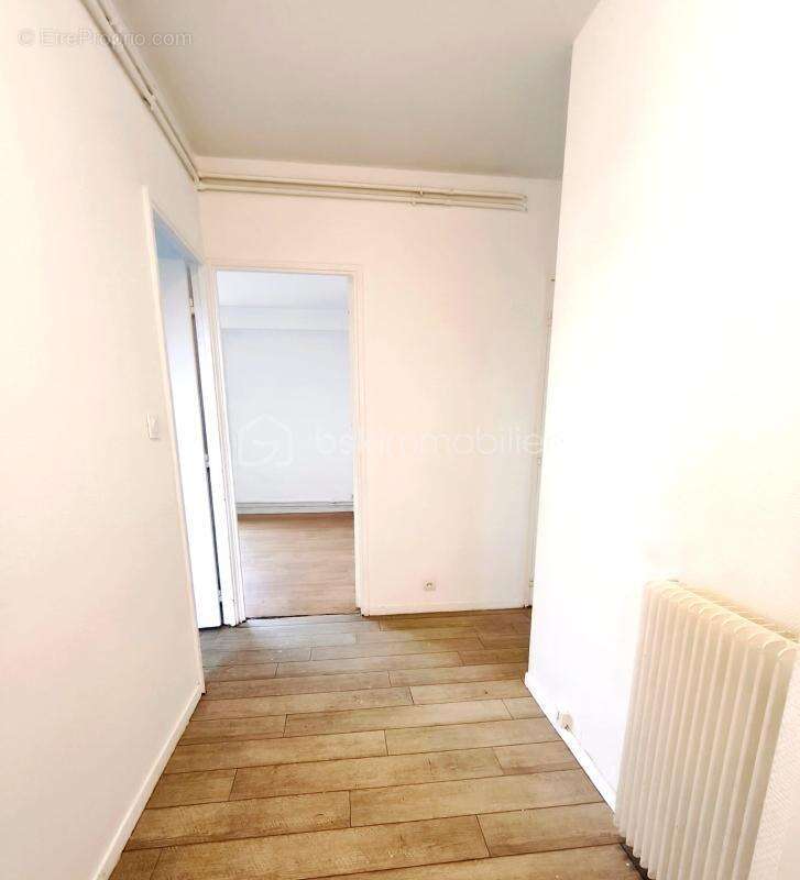 Maison à BUXEROLLES