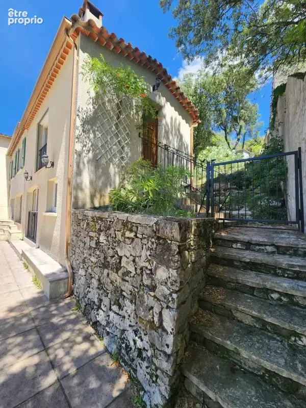Coup de cœur à générargues – maison de 142 m² entièrement rénovée avec piscine,6500 m² de terrain , vue dégagée et potentiel loc - photo 4