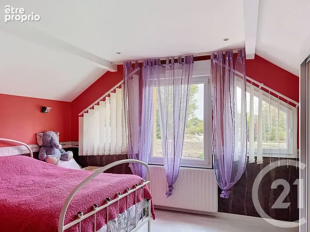 Maison 6 pièces 179 m² à vendre à Thaon-Les-Vosges (88150) - photo 13