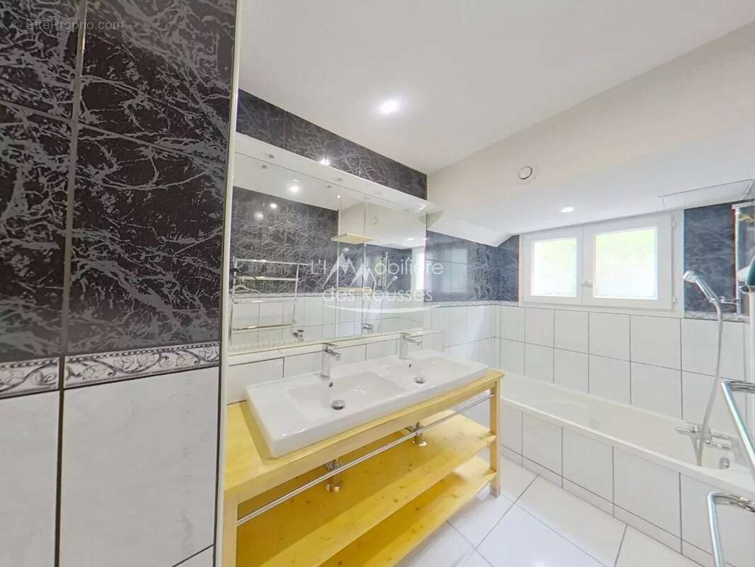 Maison à LA MOUILLE