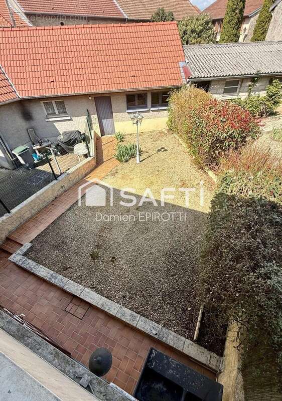 Maison 102 m² à Beaumont-En-Argonne  - photo 8