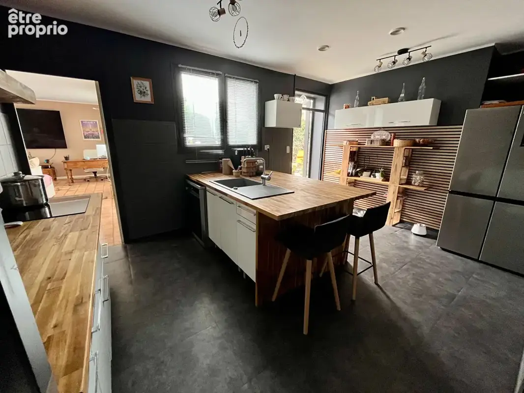 Maison 5/6 pièces de 166m² + 19m² de garage + Grand jardin ! LHERM - photo 2