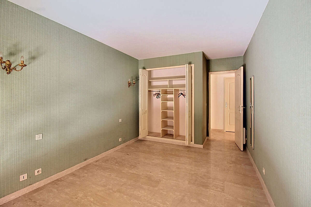 Appartement à DRAGUIGNAN