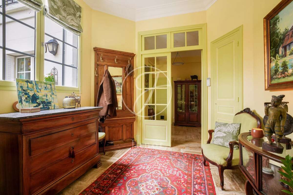 Maison à LE VESINET