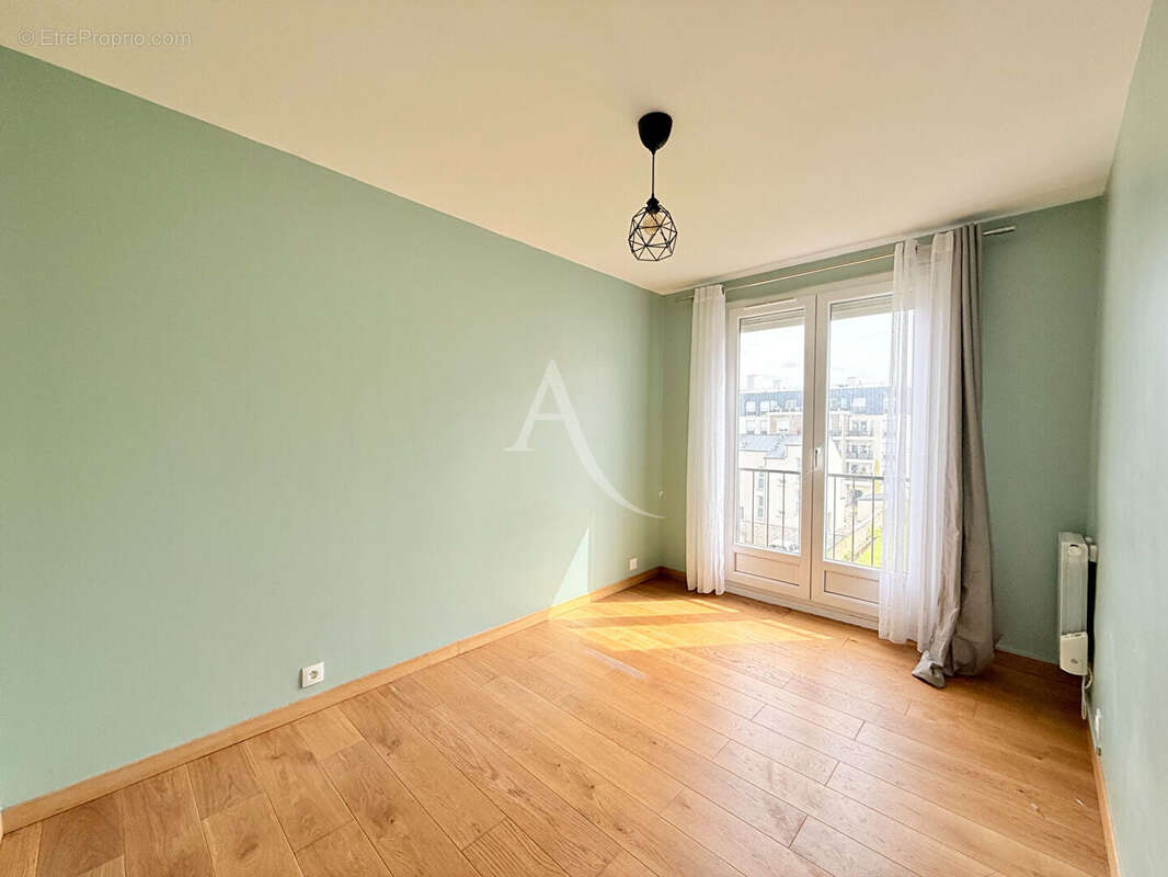 Appartement à LE PERREUX-SUR-MARNE