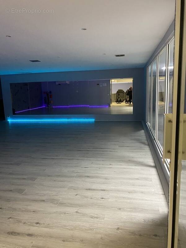 Commerce à CAGNES-SUR-MER