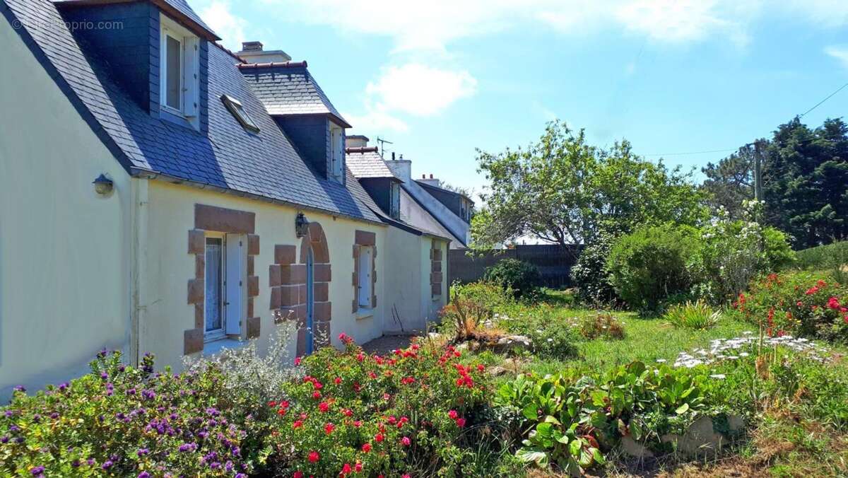 Maison à PLOUGASNOU