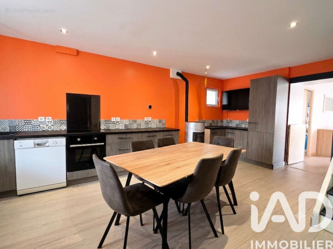 Maison 134 m² à Le Gicq  - photo 4
