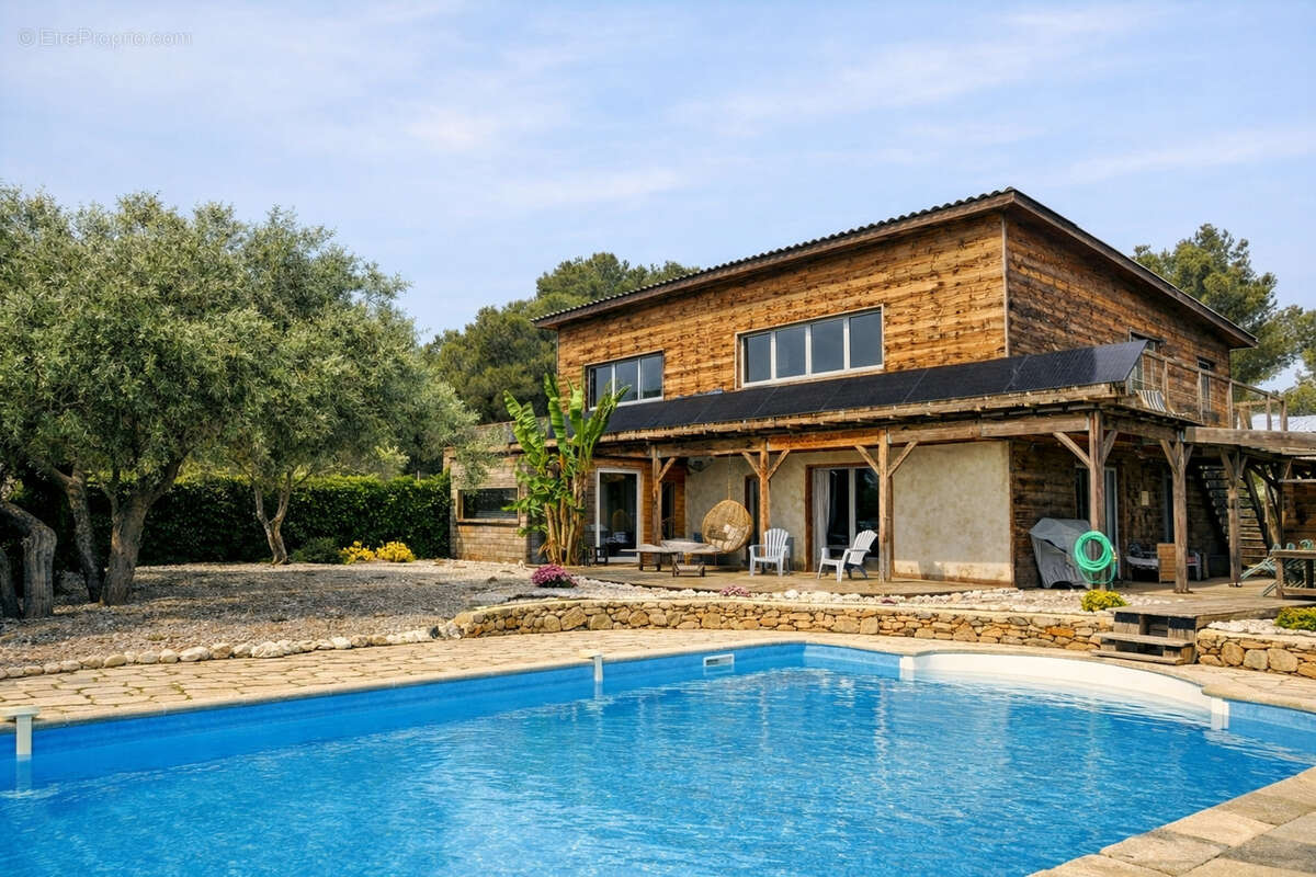 Maison à BIZE-MINERVOIS