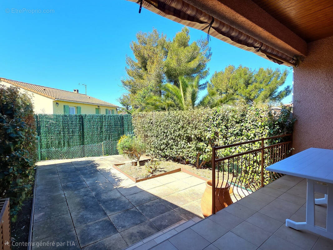 Maison à BORMES-LES-MIMOSAS