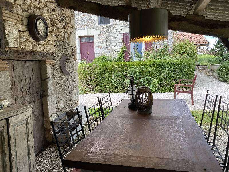 Maison à MONFLANQUIN