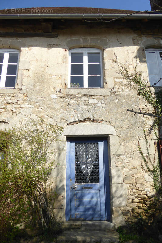 Maison à LINARDS