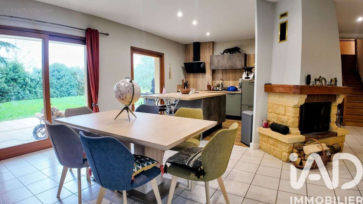 Photo 7 - Maison à SAINT-JUST-SAINT-RAMBERT