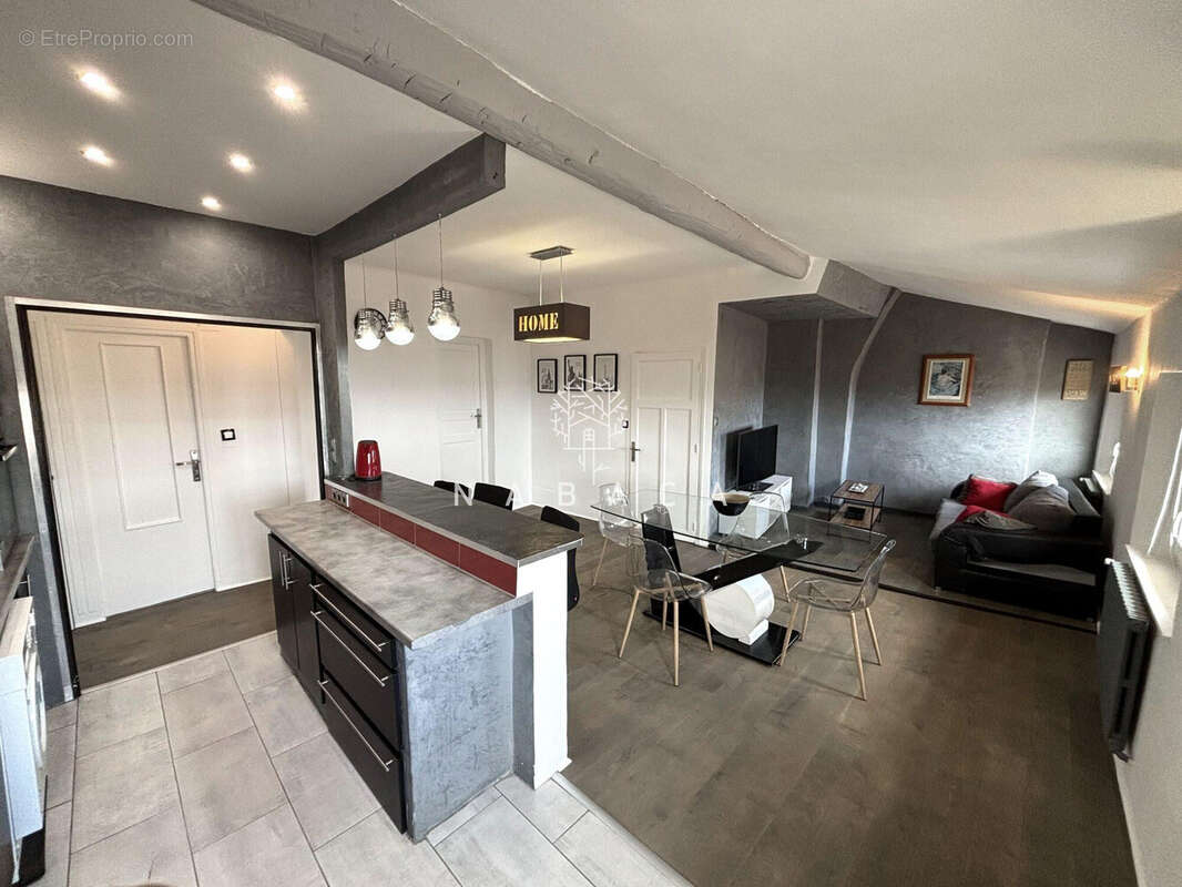 Appartement à GRASSE