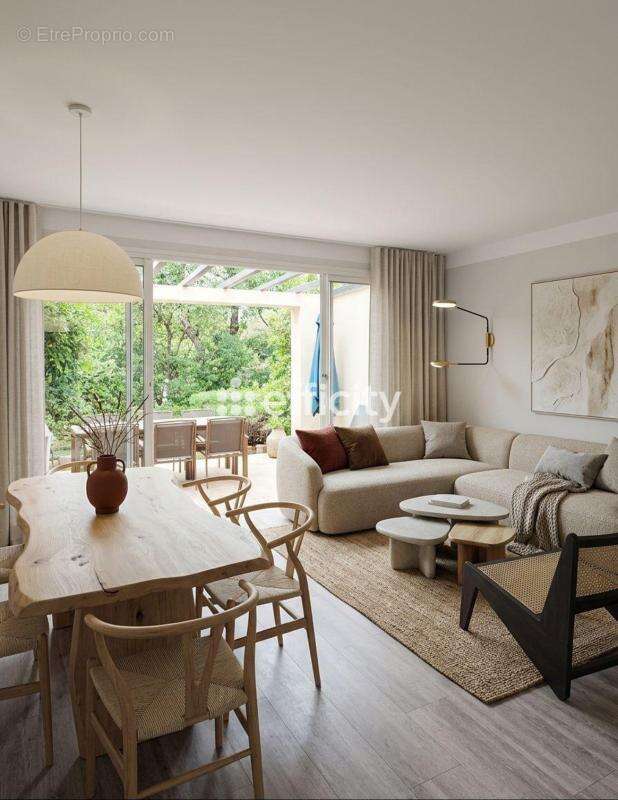 Maison à GRIMAUD