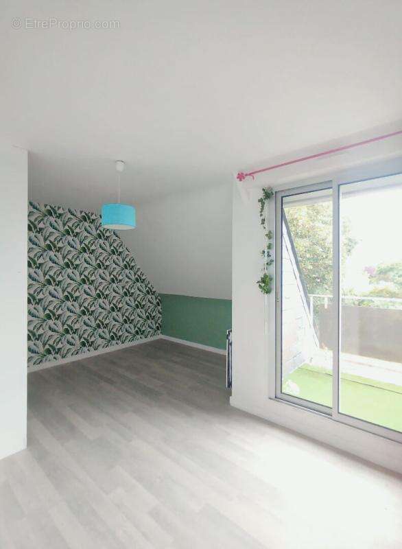 Maison familiale lumineuse 193 m² avec fort potentiel - 4/5 chambres - Grand jardin - photo 10