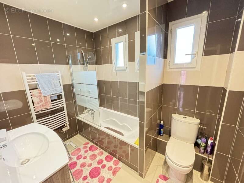 Maison à LA FERTE-SOUS-JOUARRE