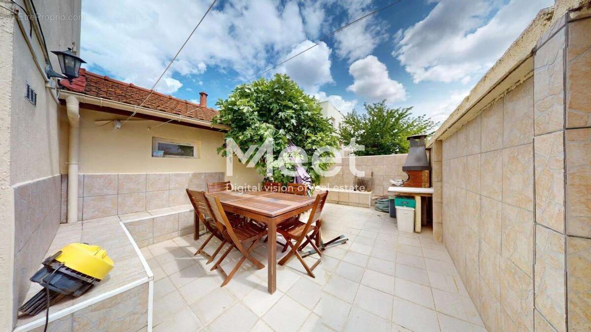 Maison à VITRY-SUR-SEINE