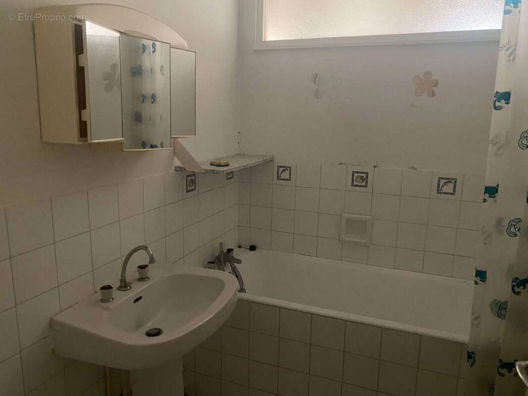 Appartement 65 m² à Bergerac  - photo 7