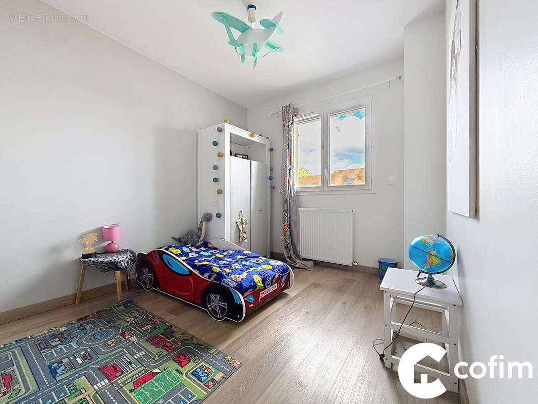 Maison à ARTIGUELOUVE