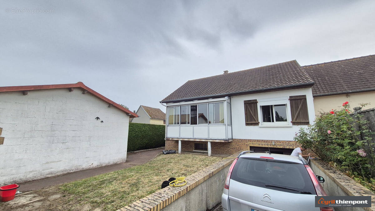 Maison à HALLENCOURT
