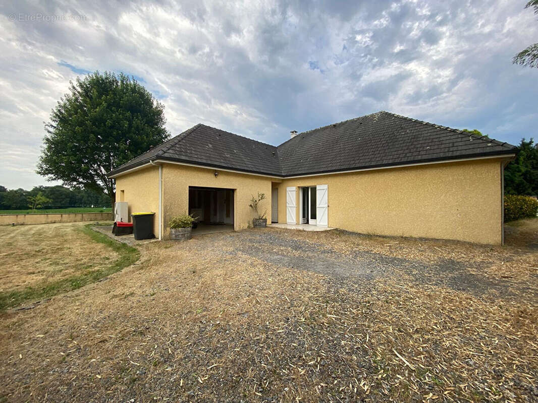 Maison récente, 148 m², 4 chambres à lucgarier - photo 13