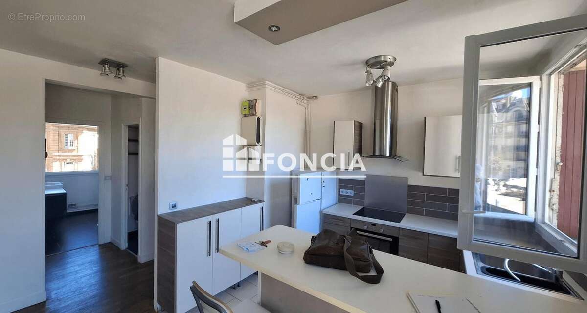 Appartement à CHARLEVILLE-MEZIERES
