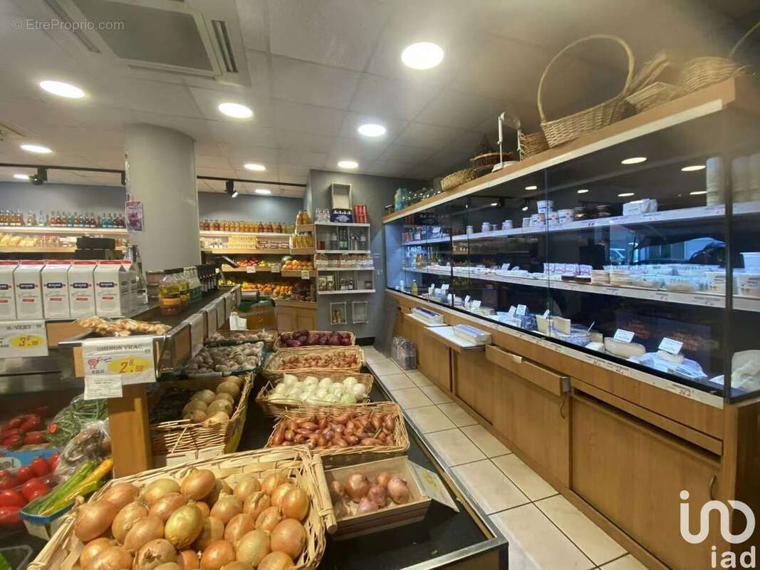 Photo 3 - Commerce à VINCENNES