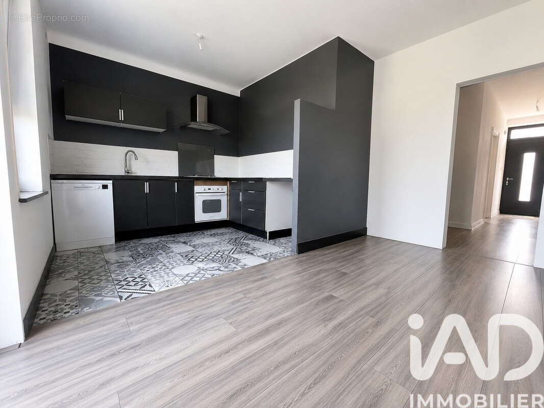 Photo 2 - Maison à SEREMANGE-ERZANGE