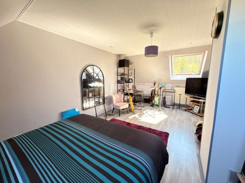 Maison à BREUIL-LE-SEC