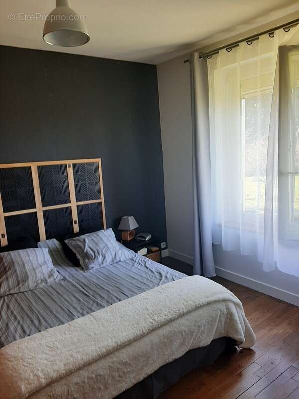 Maison à VICQ-SUR-BREUILH