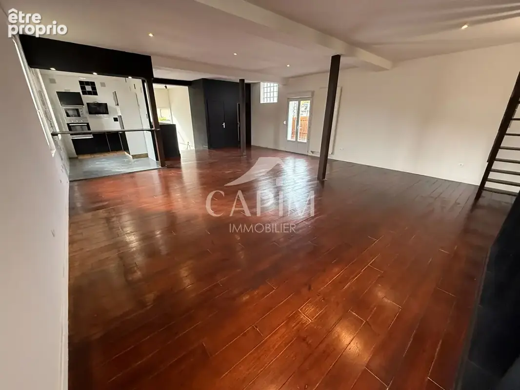 Maison Fougeres 5 pièces142.68 m2 - 4 garages - Sous-sol - photo 4