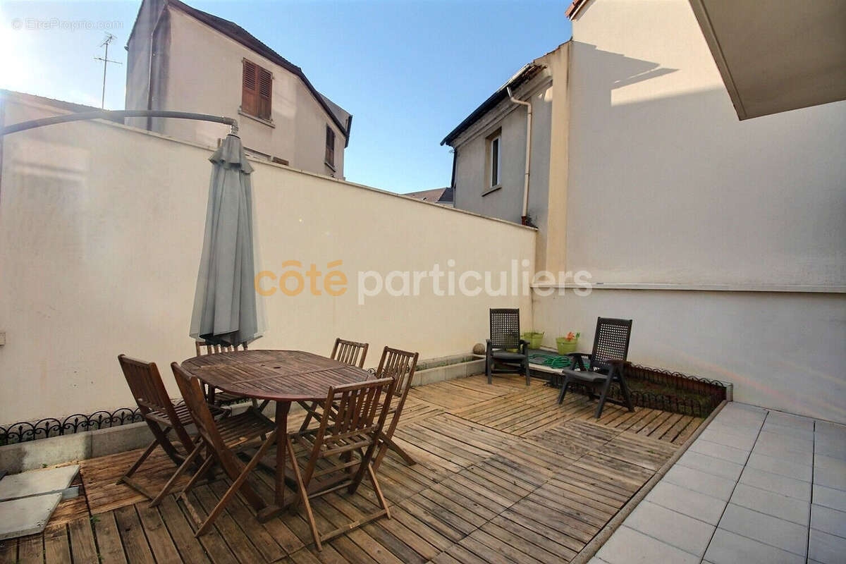Appartement à BAGNEUX