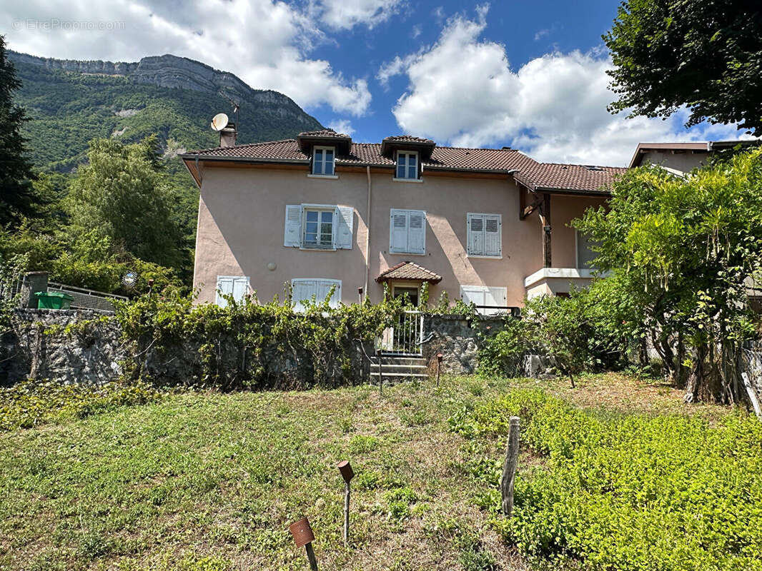 Maison à SAINT-ISMIER