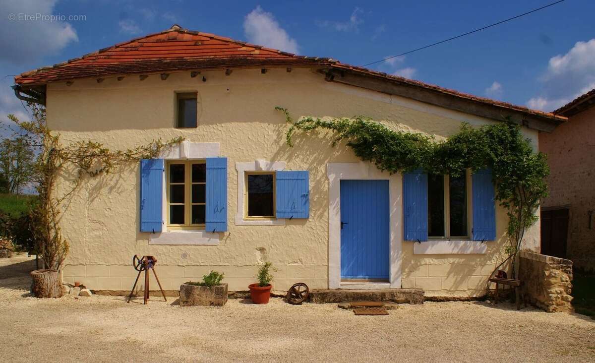 Maison à VENDOIRE