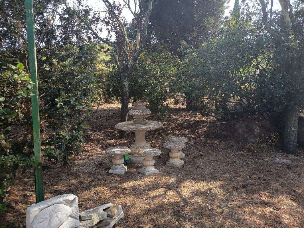 Maison à CASCASTEL-DES-CORBIERES