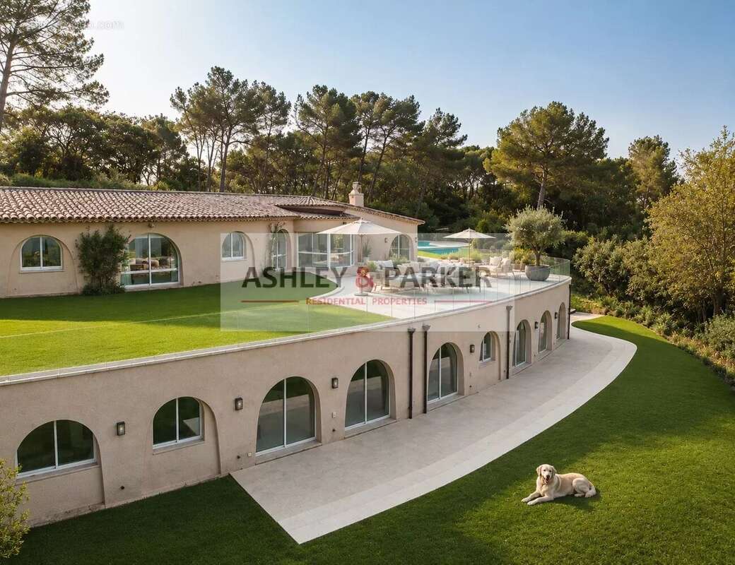 Villa 8 chambres - photo 2