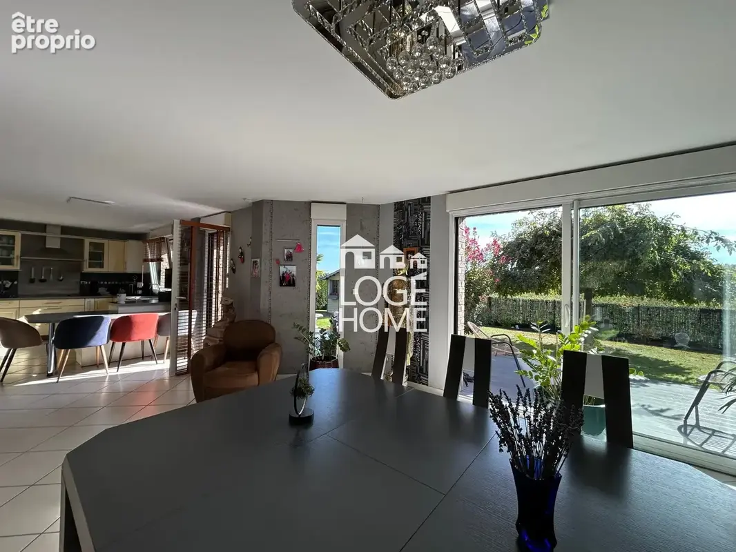 Maison 5 pièces 170 m² à vendre à Santes (59211) - photo 2