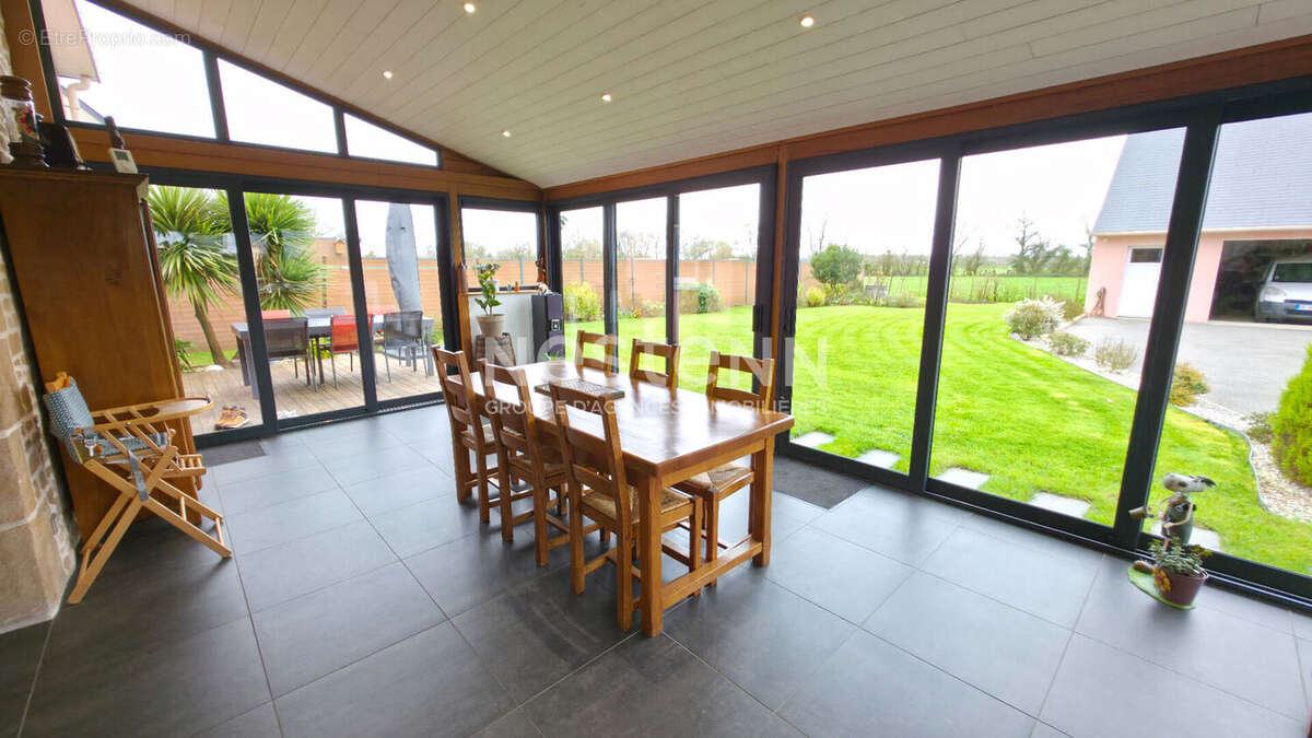 Maison à PONTCHATEAU