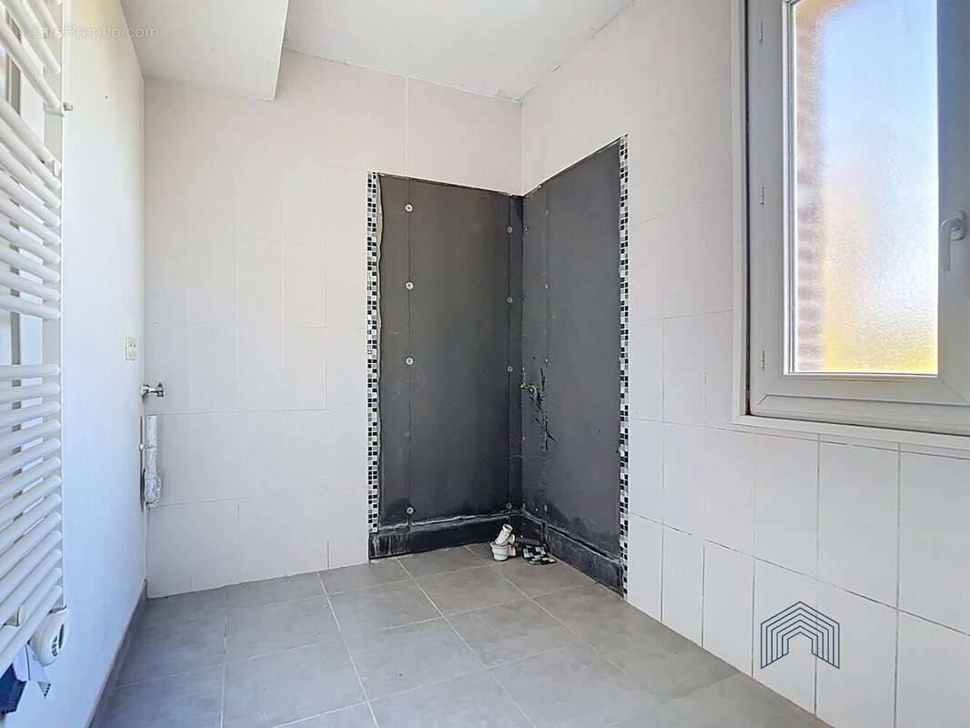 Maison à SAINT-SULPICE