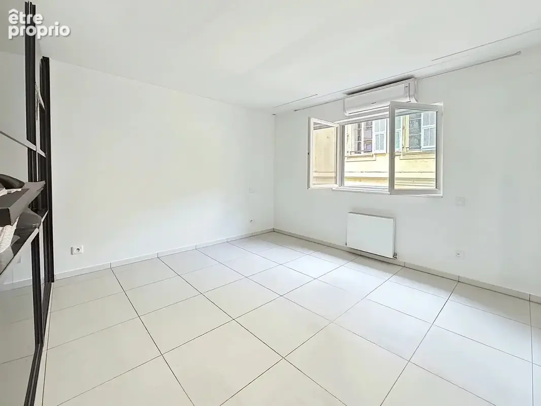 Nice Carré d'Or – Appartement Traversant 4 Pièces, Profession Libérale et Location Saisonnière Autorisées - photo 6