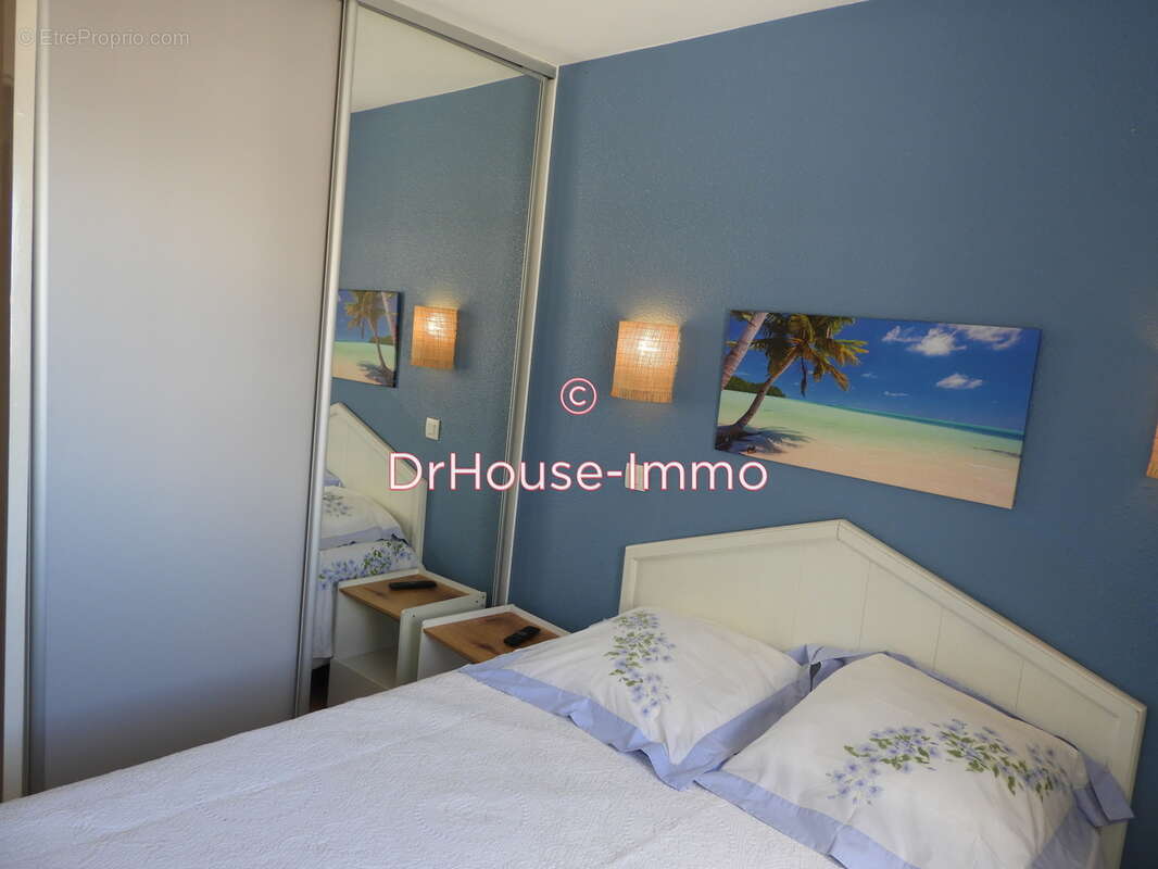 Appartement à SIX-FOURS-LES-PLAGES