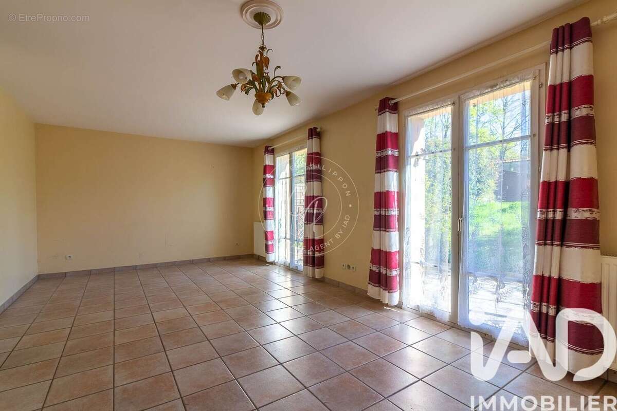 Photo 3 - Maison à THOIRY