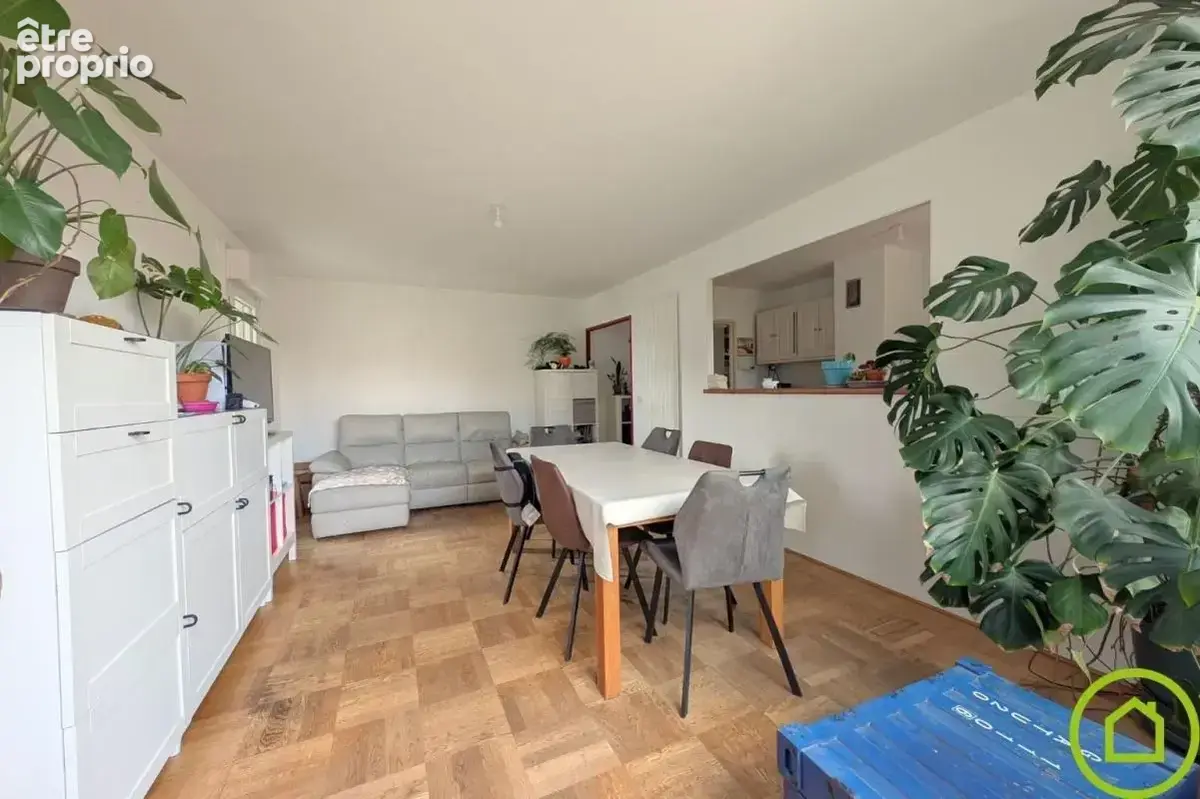 Appartement 4 pièces 97 m² à vendre à Villeneuve-D'ascq (59650) - photo 2