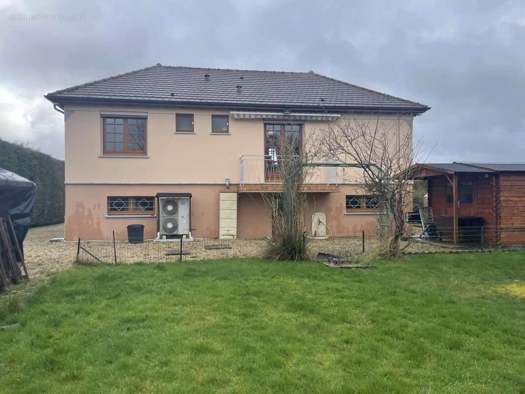 Maison 71 m² à Saint-Germain-La-Campagne  - photo 3